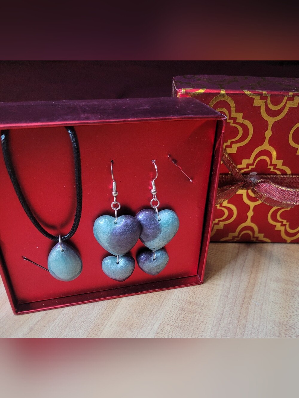 Tear Drop Pendant Necklace and Double Heart Earrings in Teal-Blue